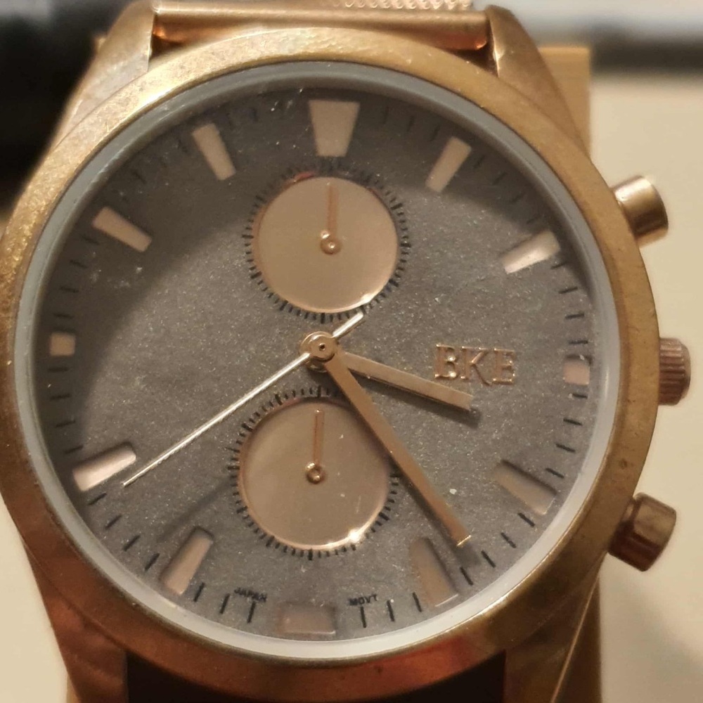 🦋10/$20🦋 BKE Goldtone/Gray Stainless Steel Mesh Women's Watch